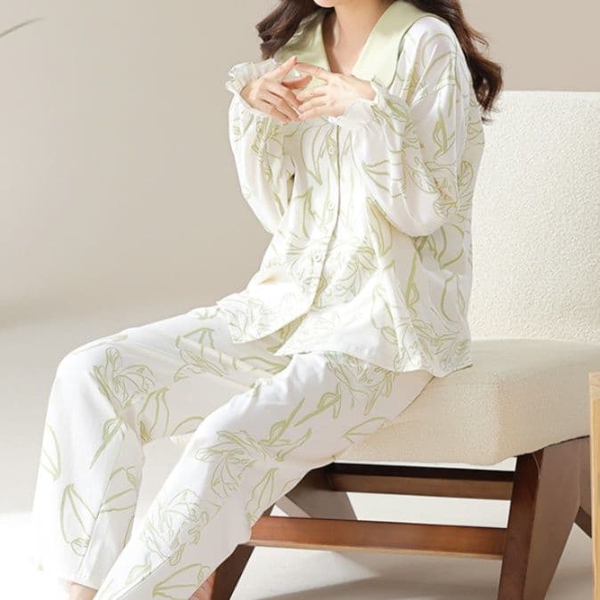 レディース ルームウェア 優美な花柄 前開きパジャマセット